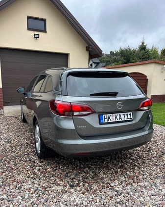 Opel Astra cena 49900 przebieg: 132000, rok produkcji 2019 z Pisz małe 211
